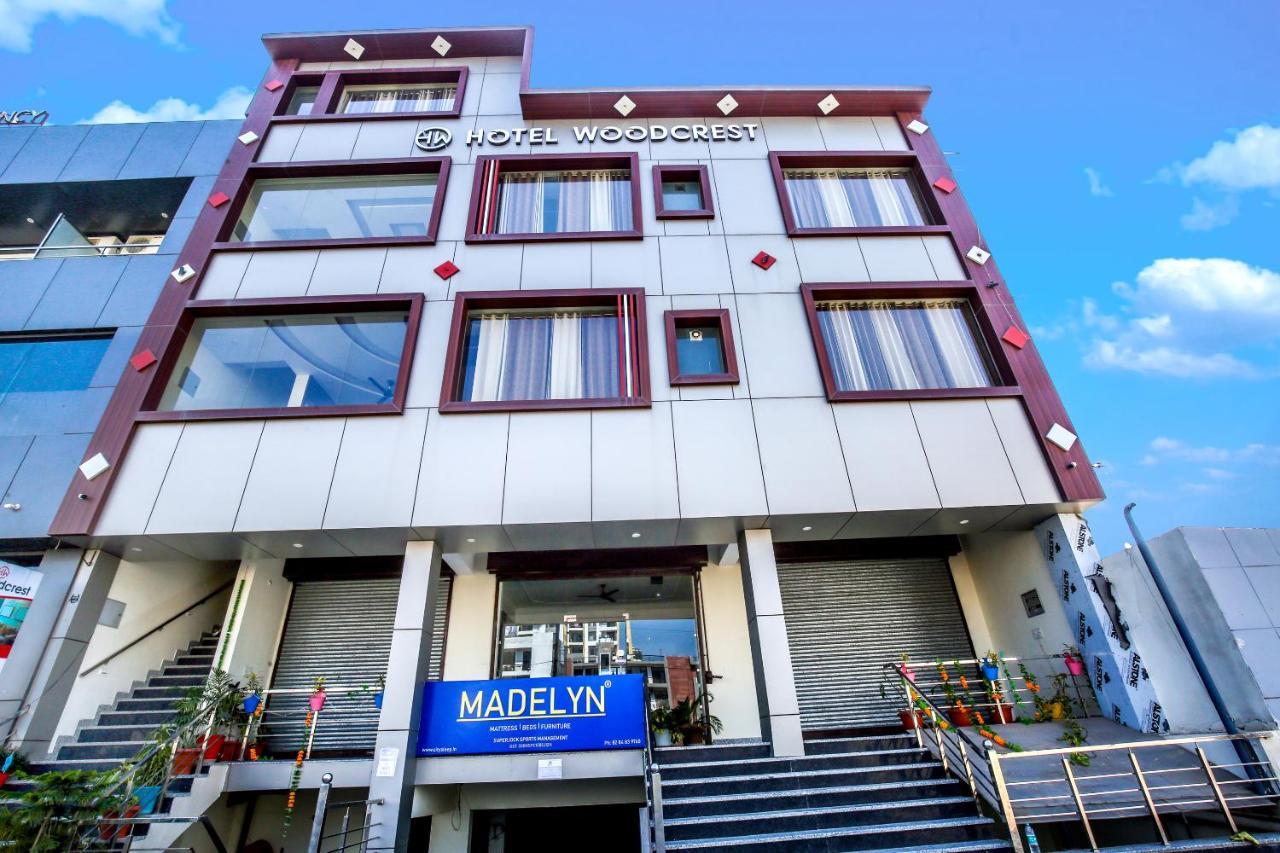 Hotel Woodcrest Zirakpur - Best Family Hotel By - A Unit Of Sidham Group 外观 照片